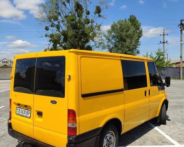 Желтый Форд Транзит, объемом двигателя 2 л и пробегом 218 тыс. км за 6800 $, фото 1 на Automoto.ua