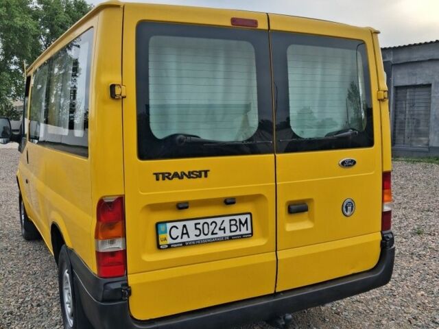 Желтый Форд Транзит, объемом двигателя 2.2 л и пробегом 330 тыс. км за 5500 $, фото 4 на Automoto.ua