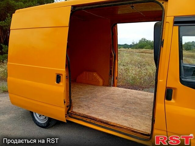 Желтый Форд Транзит, объемом двигателя 2.2 л и пробегом 0 тыс. км за 5800 $, фото 2 на Automoto.ua