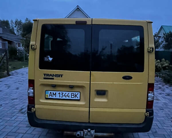 Желтый Форд Транзит, объемом двигателя 2.4 л и пробегом 310 тыс. км за 6300 $, фото 5 на Automoto.ua