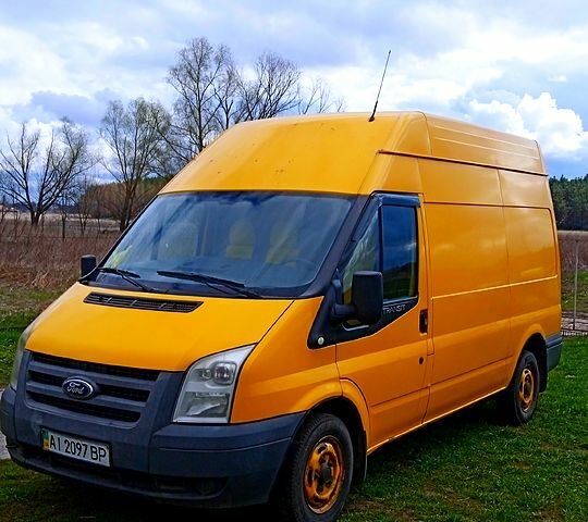 Желтый Форд Транзит, объемом двигателя 2.2 л и пробегом 200 тыс. км за 7600 $, фото 6 на Automoto.ua