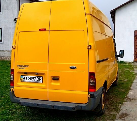 Желтый Форд Транзит, объемом двигателя 2.2 л и пробегом 200 тыс. км за 7600 $, фото 3 на Automoto.ua