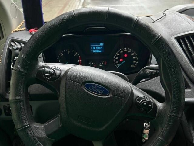 Форд Транзит 2016 в Стрые на Automoto.ua Желтый Форд Транзит, объемом двигателя 2 л и пробегом 242 тыс. км за 14500 $, фото 6 на Automoto.ua