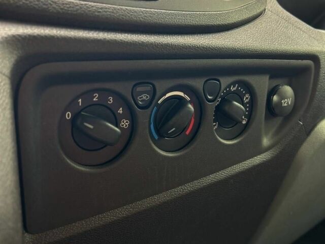 Форд Транзит 2016 в Стрые на Automoto.ua Желтый Форд Транзит, объемом двигателя 2 л и пробегом 242 тыс. км за 14500 $, фото 11 на Automoto.ua