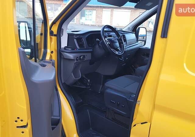 Жовтий Форд Транзит, об'ємом двигуна 2 л та пробігом 170 тис. км за 16300 $, фото 8 на Automoto.ua