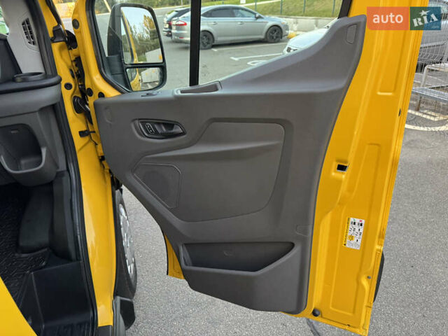 Жовтий Форд Транзит, об'ємом двигуна 2 л та пробігом 213 тис. км за 16200 $, фото 24 на Automoto.ua