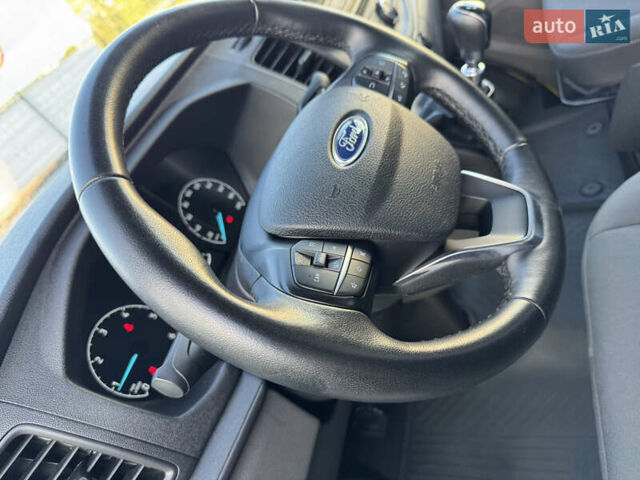 Жовтий Форд Транзит, об'ємом двигуна 2 л та пробігом 125 тис. км за 17200 $, фото 19 на Automoto.ua