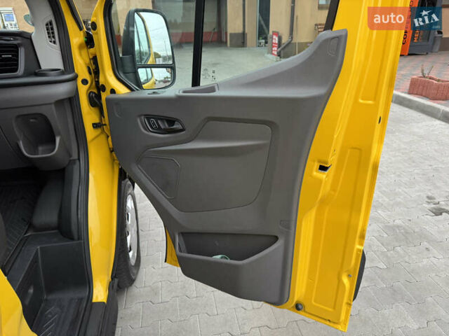 Жовтий Форд Транзит, об'ємом двигуна 2 л та пробігом 115 тис. км за 17200 $, фото 13 на Automoto.ua