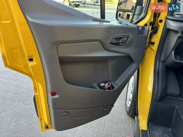 Жовтий Форд Транзит, об'ємом двигуна 2 л та пробігом 125 тис. км за 17200 $, фото 29 на Automoto.ua