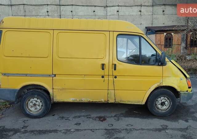 Желтый Форд Транзит, объемом двигателя 2.5 л и пробегом 544 тыс. км за 2500 $, фото 2 на Automoto.ua