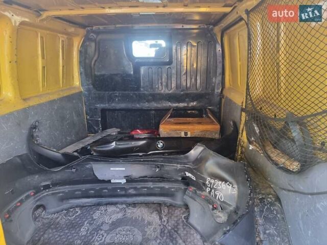 Жовтий Форд Транзит, об'ємом двигуна 2.2 л та пробігом 447 тис. км за 3100 $, фото 8 на Automoto.ua