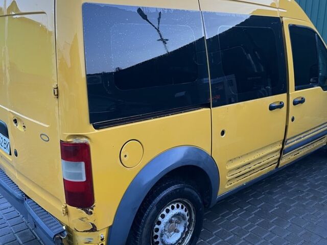 Желтый Форд Транзит, объемом двигателя 1.8 л и пробегом 400 тыс. км за 2200 $, фото 5 на Automoto.ua