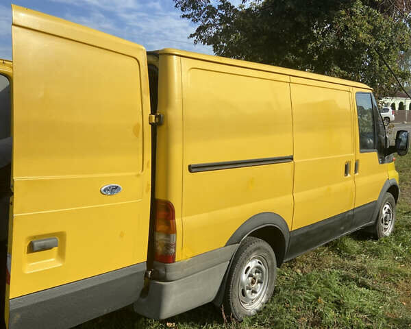 Желтый Форд Транзит, объемом двигателя 2 л и пробегом 300 тыс. км за 5200 $, фото 3 на Automoto.ua