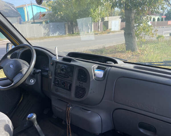 Желтый Форд Транзит, объемом двигателя 2 л и пробегом 300 тыс. км за 5200 $, фото 7 на Automoto.ua