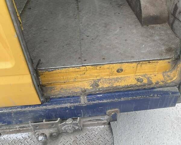 Жовтий Форд Транзит, об'ємом двигуна 2.4 л та пробігом 254 тис. км за 5000 $, фото 16 на Automoto.ua