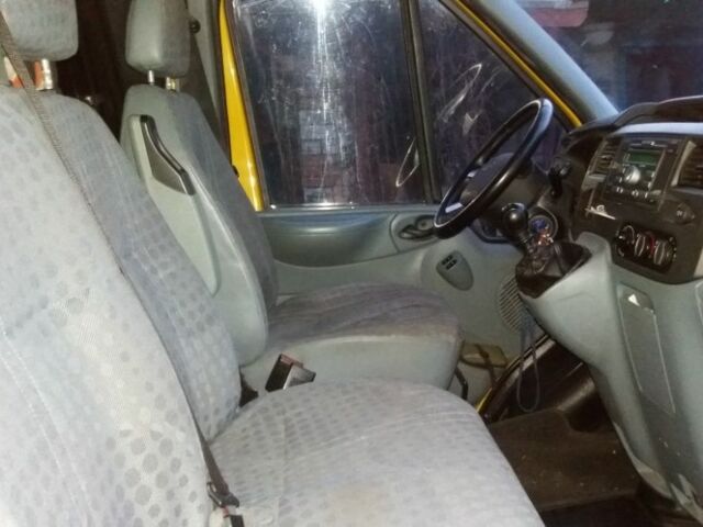 Жовтий Форд Транзит, об'ємом двигуна 0 л та пробігом 388 тис. км за 7930 $, фото 4 на Automoto.ua