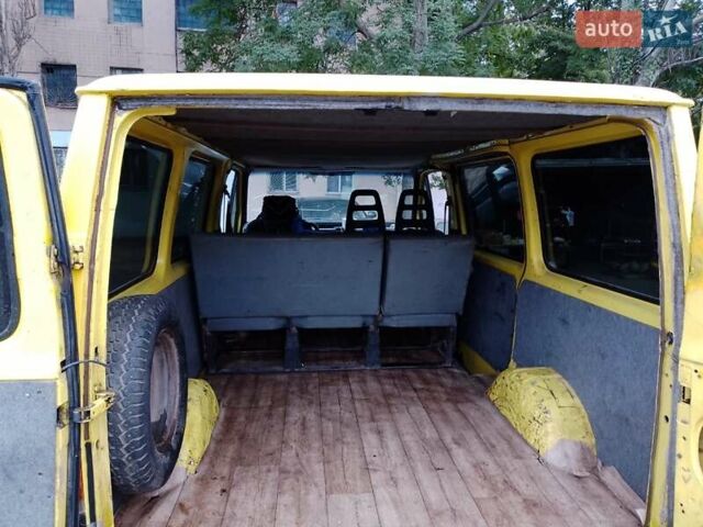 Желтый Форд Транзит, объемом двигателя 2 л и пробегом 111 тыс. км за 1800 $, фото 4 на Automoto.ua