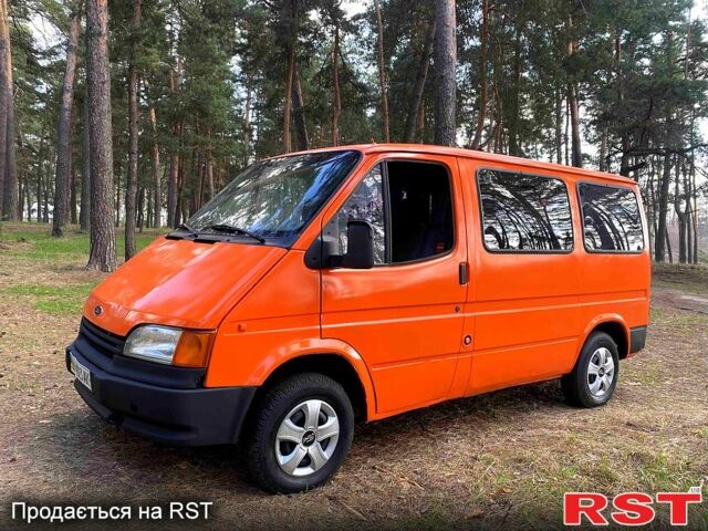 Желтый Форд Транзит, объемом двигателя 25 л и пробегом 325 тыс. км за 1950 $, фото 7 на Automoto.ua