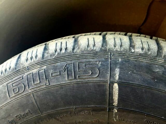 Жовтий Форд Транзит, об'ємом двигуна 2.5 л та пробігом 300 тис. км за 1790 $, фото 2 на Automoto.ua