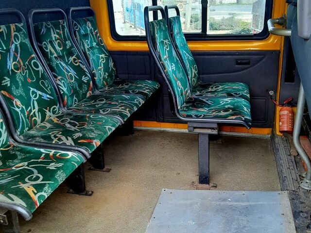 Жовтий Форд Транзит, об'ємом двигуна 20 л та пробігом 300 тис. км за 3200 $, фото 10 на Automoto.ua