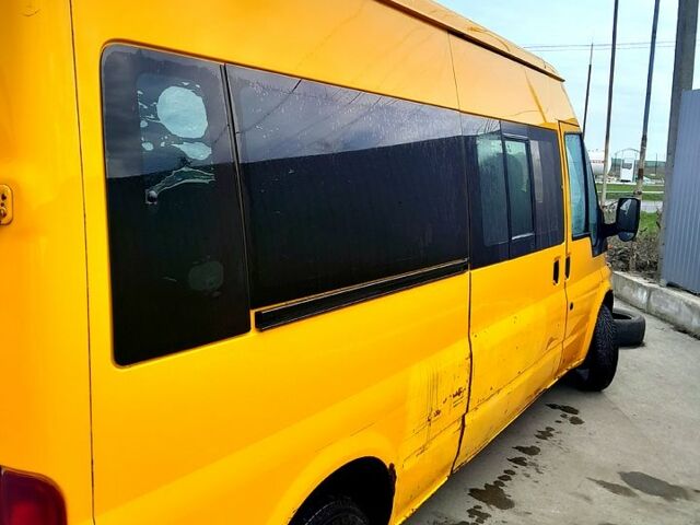 Жовтий Форд Транзит, об'ємом двигуна 20 л та пробігом 300 тис. км за 3200 $, фото 12 на Automoto.ua