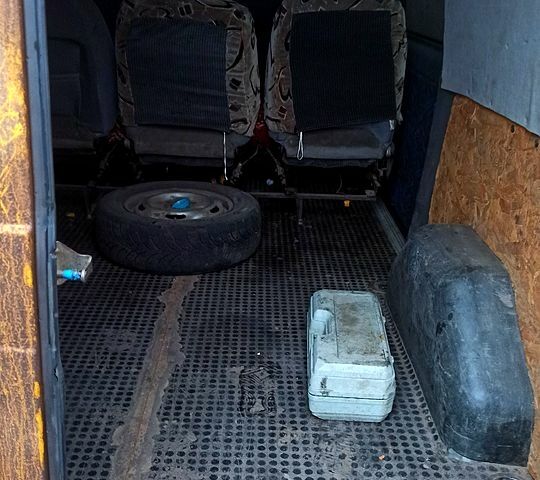 Жовтий Форд Транзит, об'ємом двигуна 2 л та пробігом 0 тис. км за 3850 $, фото 4 на Automoto.ua