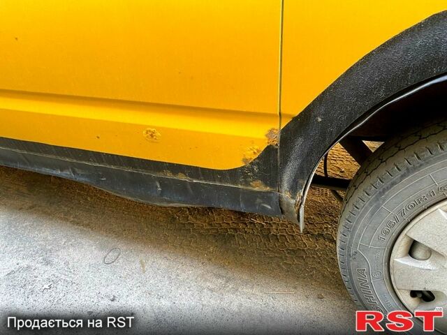 Желтый Форд Транзит, объемом двигателя 2 л и пробегом 300 тыс. км за 3500 $, фото 7 на Automoto.ua