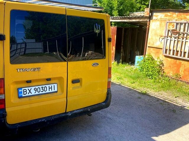 Желтый Форд Транзит, объемом двигателя 2 л и пробегом 300 тыс. км за 3500 $, фото 2 на Automoto.ua