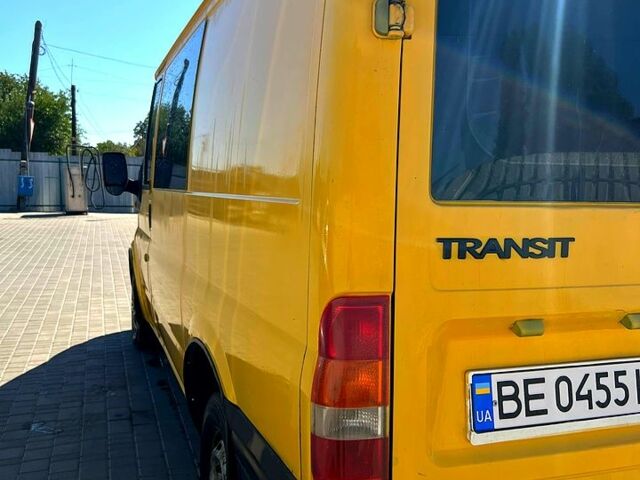 Желтый Форд Транзит, объемом двигателя 2 л и пробегом 200 тыс. км за 3900 $, фото 2 на Automoto.ua
