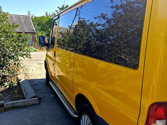 Жовтий Форд Транзит, об'ємом двигуна 2.2 л та пробігом 0 тис. км за 7200 $, фото 4 на Automoto.ua