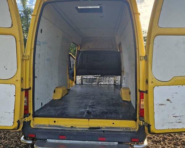 Жовтий Форд Транзит, об'ємом двигуна 2.2 л та пробігом 272 тис. км за 12700 $, фото 27 на Automoto.ua