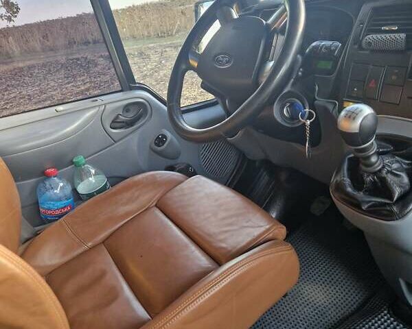 Жовтий Форд Транзит, об'ємом двигуна 2.2 л та пробігом 272 тис. км за 12700 $, фото 20 на Automoto.ua