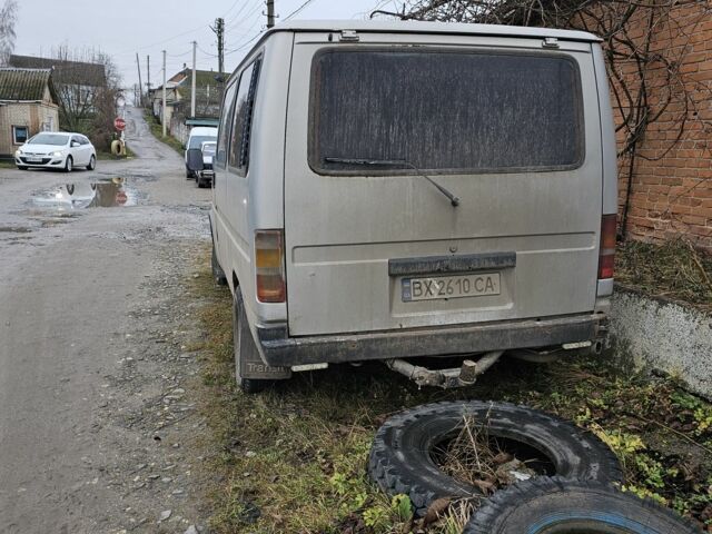 Сірий Форд Транзит, об'ємом двигуна 2.5 л та пробігом 400 тис. км за 1600 $, фото 2 на Automoto.ua