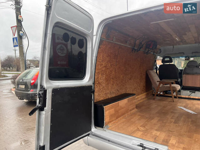 Сірий Форд Транзит, об'ємом двигуна 2.5 л та пробігом 325 тис. км за 6000 $, фото 29 на Automoto.ua
