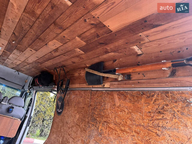 Сірий Форд Транзит, об'ємом двигуна 2.5 л та пробігом 325 тис. км за 6000 $, фото 35 на Automoto.ua