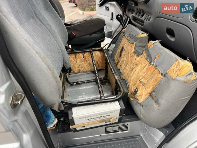 Сірий Форд Транзит, об'ємом двигуна 2.5 л та пробігом 325 тис. км за 6000 $, фото 43 на Automoto.ua