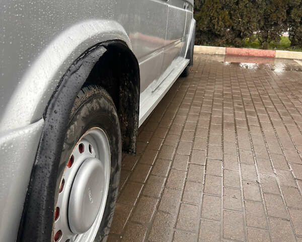 Сірий Форд Транзит, об'ємом двигуна 2.5 л та пробігом 325 тис. км за 6000 $, фото 23 на Automoto.ua