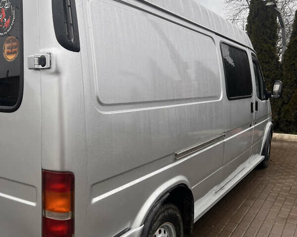 Серый Форд Транзит, объемом двигателя 2.5 л и пробегом 325 тыс. км за 5400 $, фото 6 на Automoto.ua