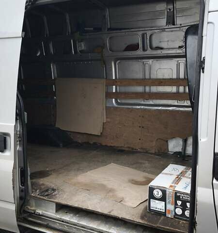 Сірий Форд Транзит, об'ємом двигуна 2.2 л та пробігом 555 тис. км за 11000 $, фото 8 на Automoto.ua