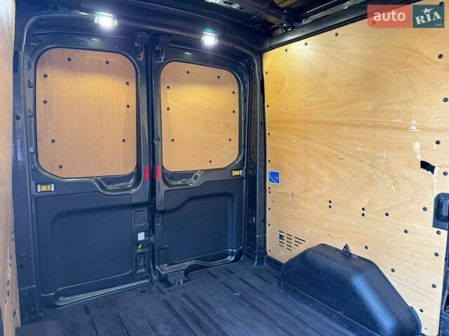 Серый Форд Транзит, объемом двигателя 2.2 л и пробегом 249 тыс. км за 9000 $, фото 14 на Automoto.ua