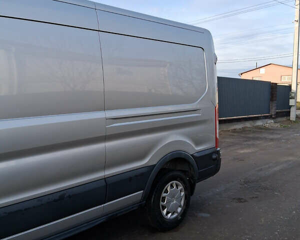 Серый Форд Транзит, объемом двигателя 2 л и пробегом 248 тыс. км за 13900 $, фото 20 на Automoto.ua