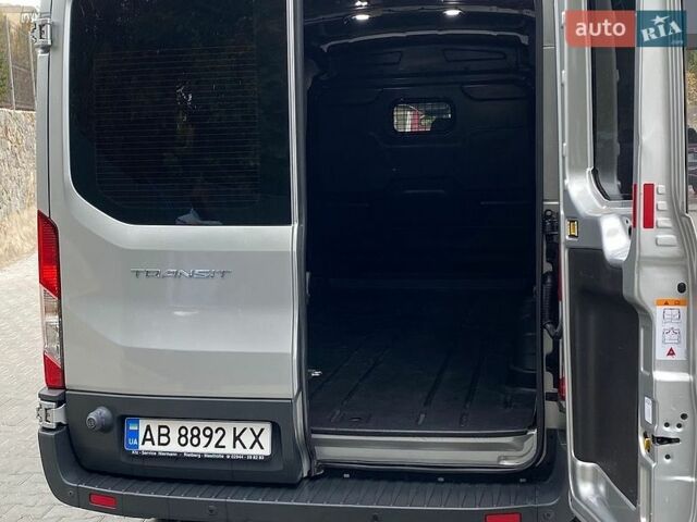 Сірий Форд Транзит, об'ємом двигуна 2 л та пробігом 136 тис. км за 17900 $, фото 12 на Automoto.ua
