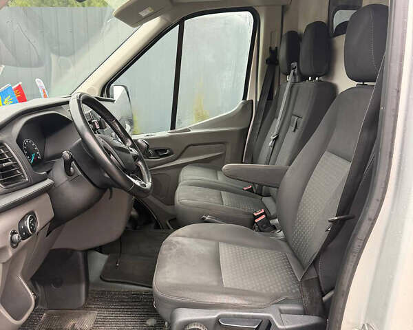 Сірий Форд Транзит, об'ємом двигуна 2 л та пробігом 295 тис. км за 13500 $, фото 5 на Automoto.ua