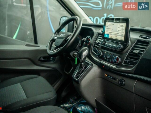 Серый Форд Транзит, объемом двигателя 2 л и пробегом 170 тыс. км за 23500 $, фото 23 на Automoto.ua