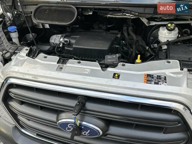 Серый Форд Транзит, объемом двигателя 2 л и пробегом 132 тыс. км за 17650 $, фото 112 на Automoto.ua