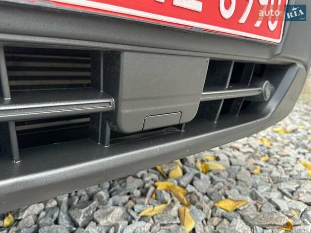 Серый Форд Транзит, объемом двигателя 2 л и пробегом 132 тыс. км за 17650 $, фото 11 на Automoto.ua