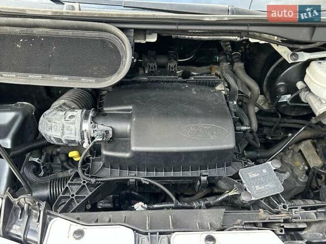 Серый Форд Транзит, объемом двигателя 2 л и пробегом 132 тыс. км за 17650 $, фото 108 на Automoto.ua