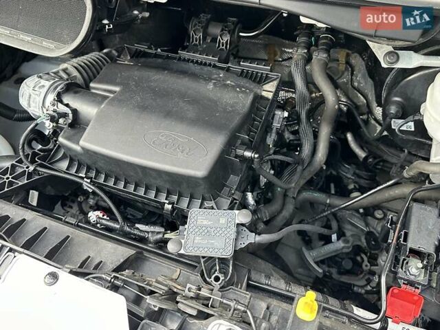 Серый Форд Транзит, объемом двигателя 2 л и пробегом 132 тыс. км за 17650 $, фото 111 на Automoto.ua