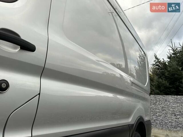 Серый Форд Транзит, объемом двигателя 2 л и пробегом 132 тыс. км за 17650 $, фото 22 на Automoto.ua