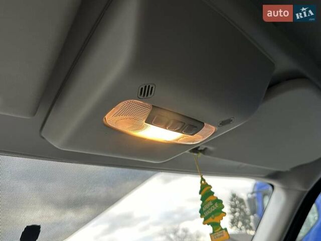 Серый Форд Транзит, объемом двигателя 2 л и пробегом 132 тыс. км за 17650 $, фото 74 на Automoto.ua